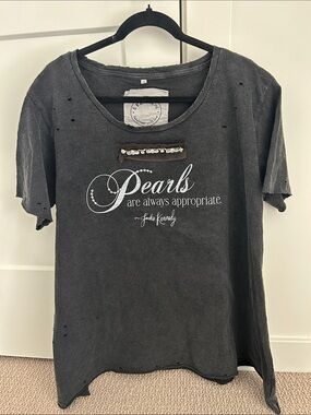 A Rare Bird "Pearls Are Always Appropriate" Distressed Tee - L/XL - NWOT
